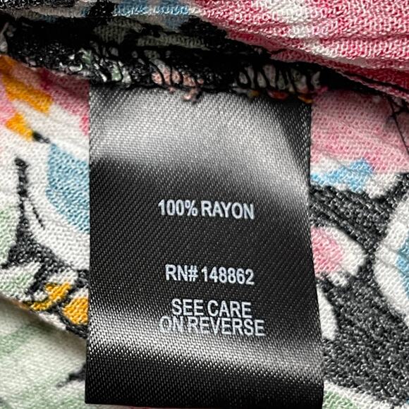 Torrid Black Floral Crinkle Gauze Hi-Low Tunic Top - Multicolor - Size 1 - Picture 10 of 13